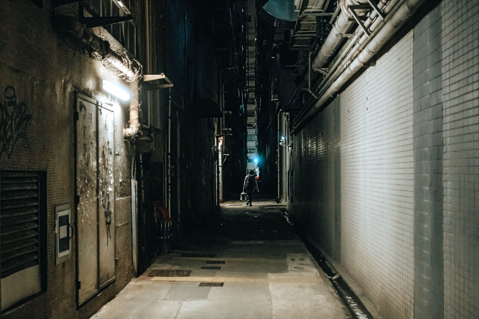 dark alley