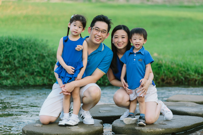 family portrait at bishan park