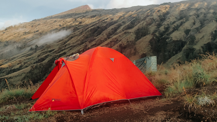 camping mount rinjani basecamp