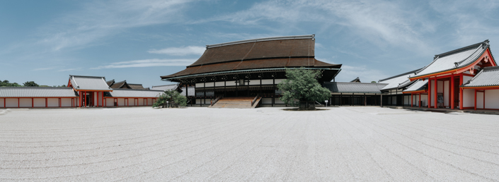shishinden palace in kyoto