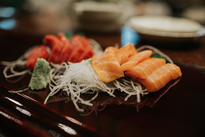 salmon tuna sashimi